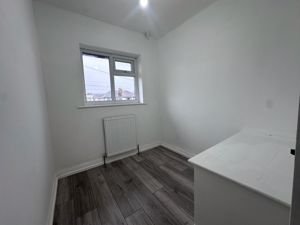 Photo 15- click for photo gallery